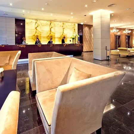 河滨公园大酒店-奢华精选