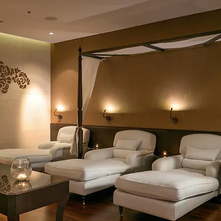 Отель Grand River Park, A Luxury Collection Hotel, Братислава