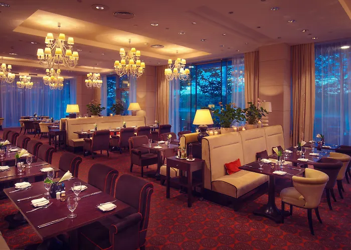 Отель Grand River Park, A Luxury Collection Hotel, 5*