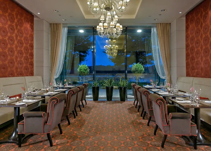 Отель Grand River Park, A Luxury Collection Hotel, Братислава